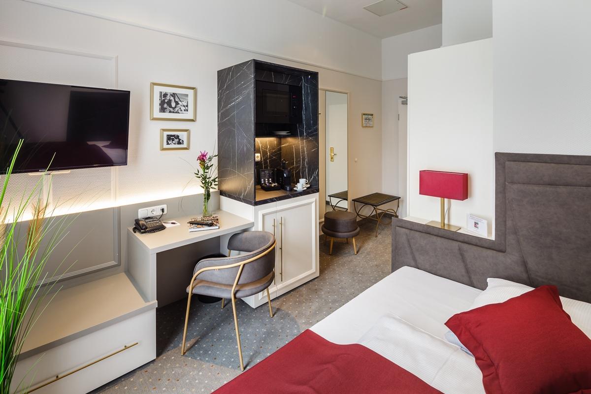 Star-Apart Hansa Hotel Wiesbaden Eksteriør billede